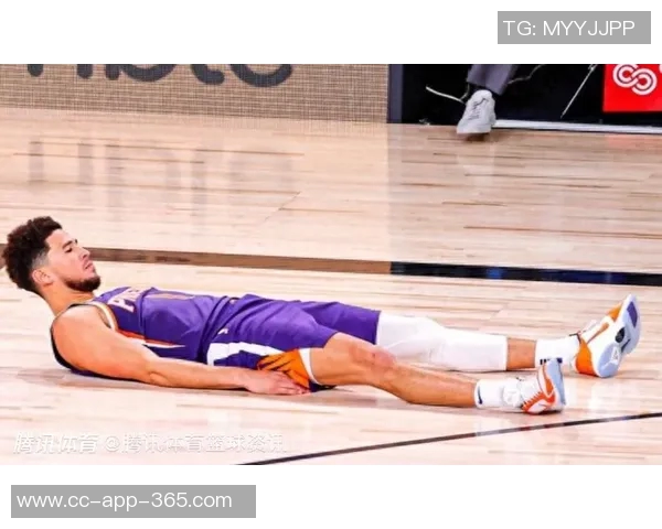 克拉克斯顿全能表现闪耀赛场17分9板7助4帽助球队取得胜利