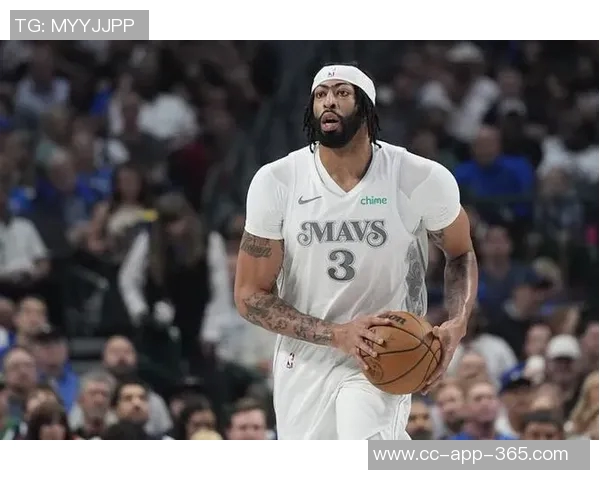 基德谈浓眉训练表现良好精神状态佳明天出战仍需观察 基德谈浓眉训练表现良好精神状态佳明天出战仍需观察