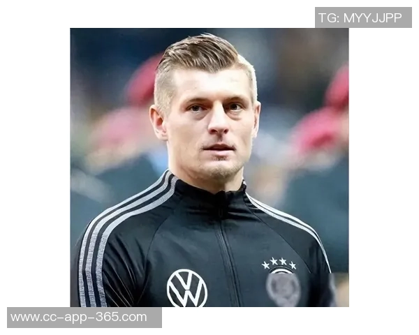 克罗斯强调青训环境应保持专注家长应鼓励而非指挥孩子的比赛